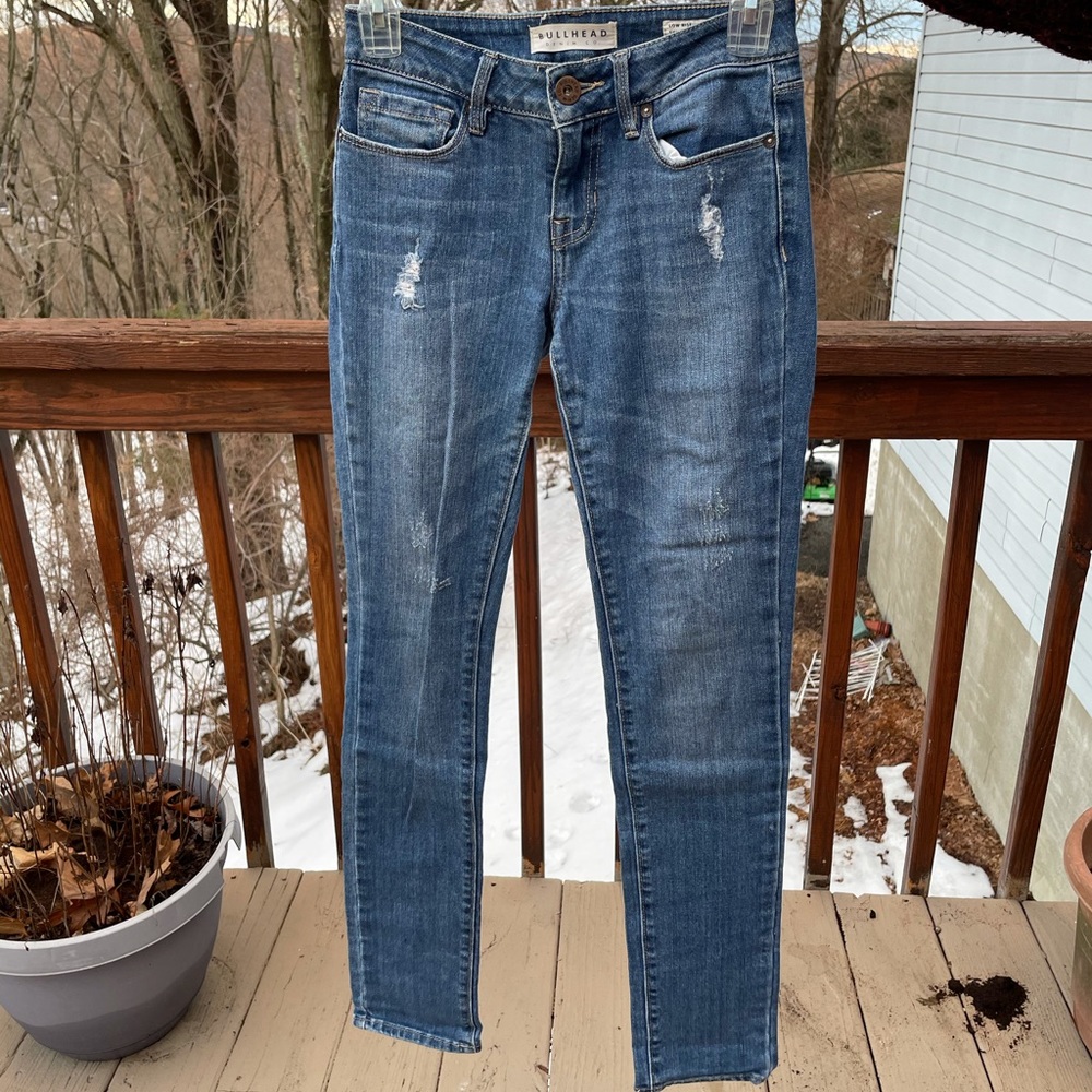 Bullhead Ripped Skinny Jeans - Picture 2 of 8